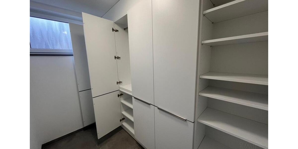 Doppelhaushälfte Zwickau - 3 Zimmer, 95 m&sup2;, 1.250&euro; | Angebot:25395037