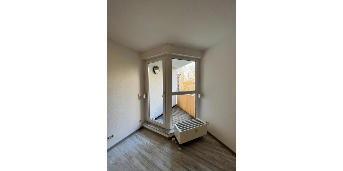 Erdgeschoßwohnung Markkleeberg - 3 Zimmer, 76 m&sup2;, 911&euro; | Angebot:26577477