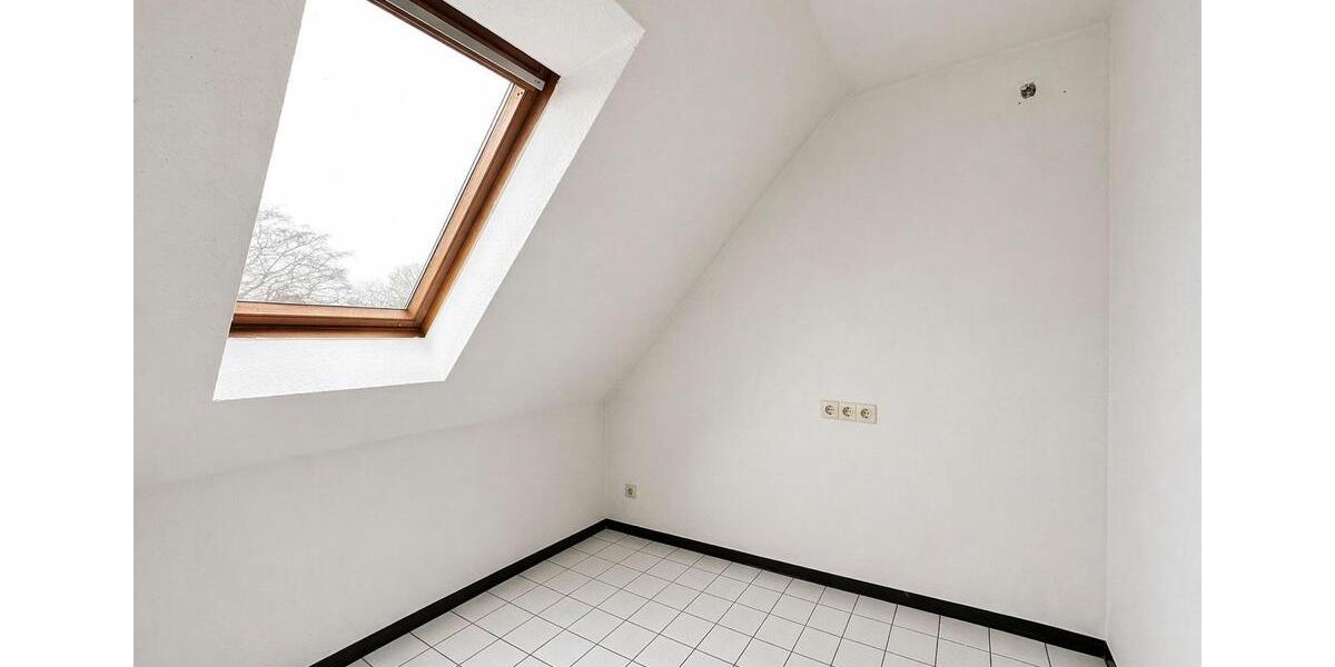 Dachgeschoßwohnung Edewecht - 2 Zimmer, 57 m&sup2;, 590&euro; | Angebot:26444280