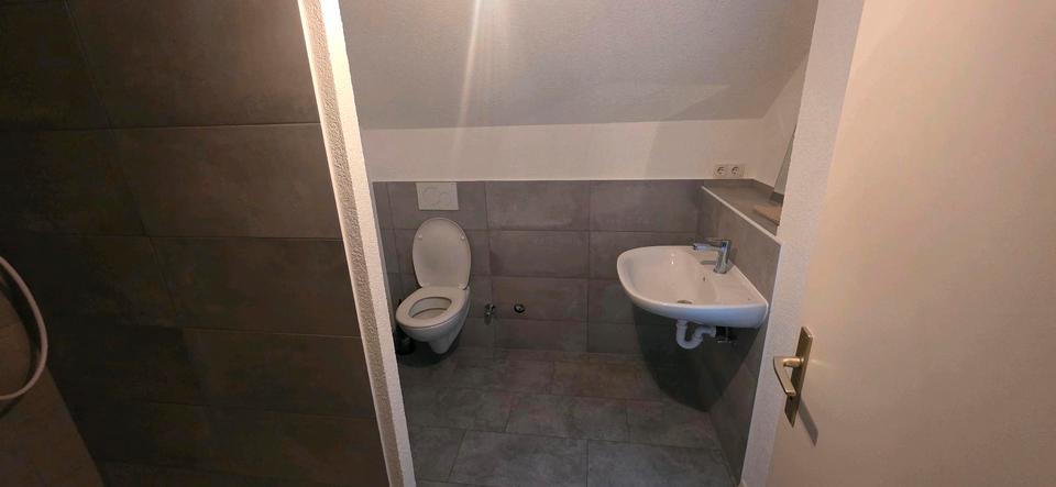 Dachgeschoßwohnung Höhr-Grenzhausen Grenzhausen - 3 Zimmer, 63 m&sup2;, 710&euro; | Angebot:26038600