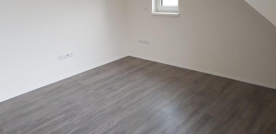 Etagenwohnung Senftenberg - 2.5 Zimmer, 71 m&sup2;, 745&euro; | Angebot:26439809