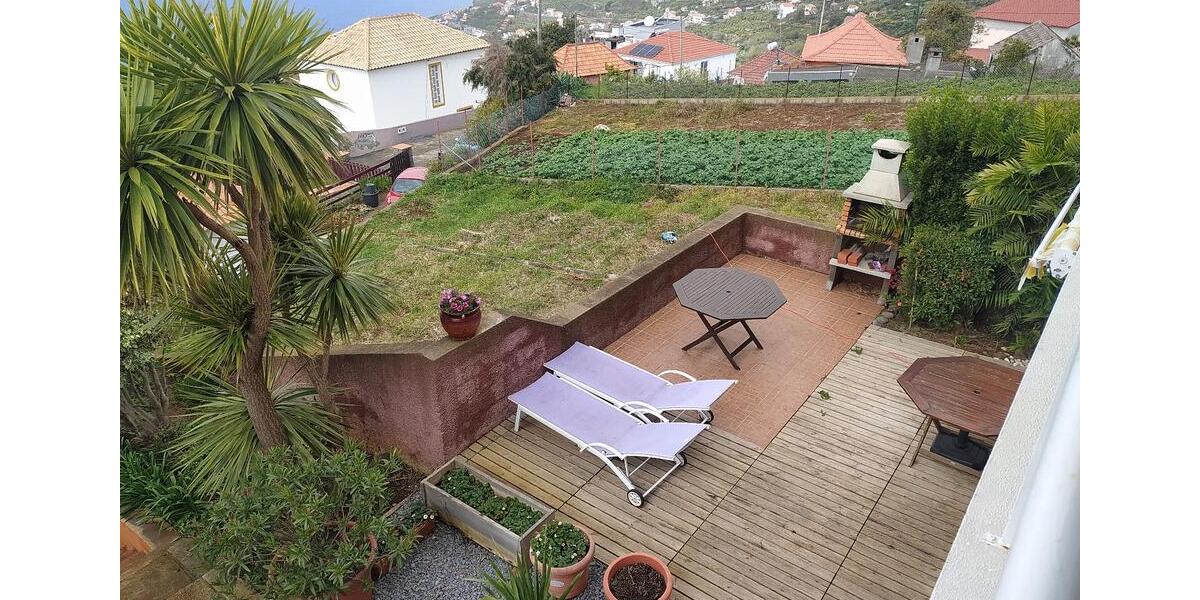 Etagenwohnung Trier Kürenz - 5 Zimmer, 100 m&sup2;, 1.200&euro; | Angebot:24442336