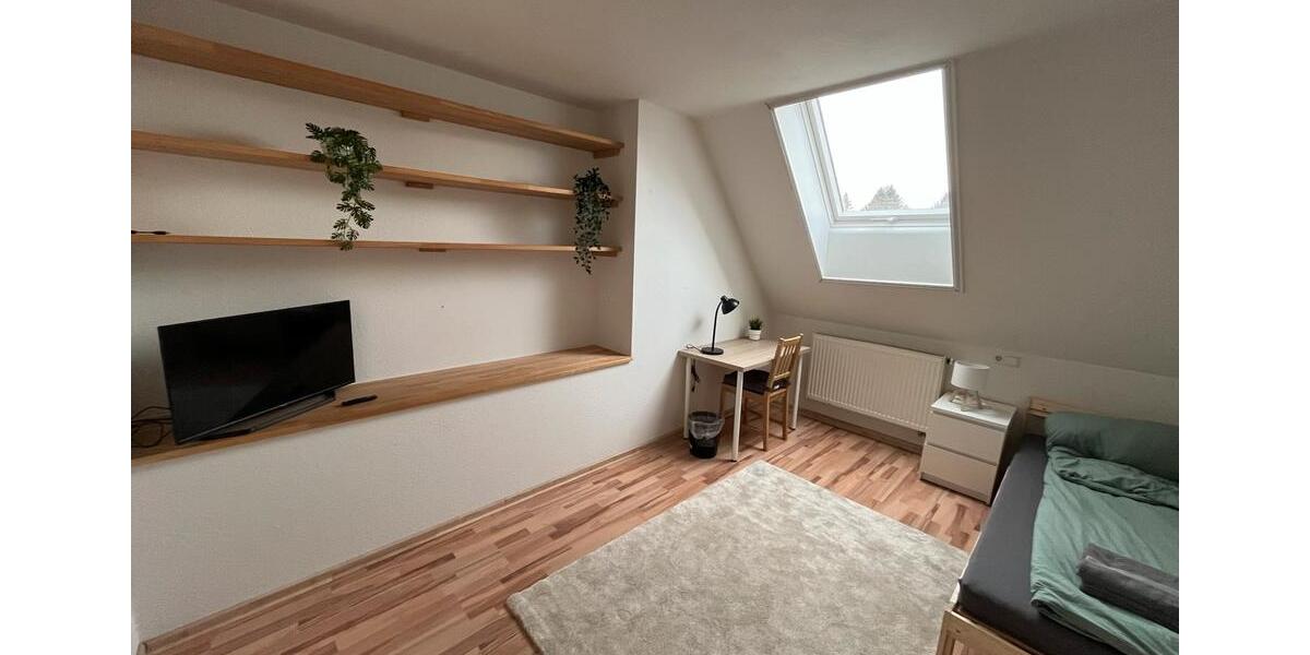 Wohnen auf Zeit Offenburg - 4 Zimmer, 150 m&sup2;, 35&euro; | Angebot:25051541