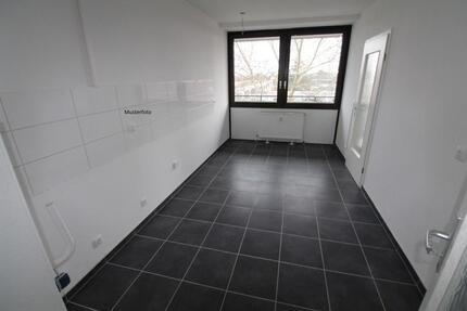 Helle 2-Zimmer-Wohnung mit großem Balkon und schöner Aussicht 2 zimmer