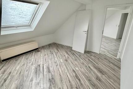 Wohnung Wuppertal Eckbusch - 5 Zimmer, 90 m&sup2;, 900&euro; | Angebot:24434547