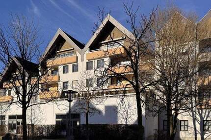 Wohlfühl-Wohnung mit Ausblick! 2,5-Zimmer-Dachwohung in Kirchheim 3 zimmer