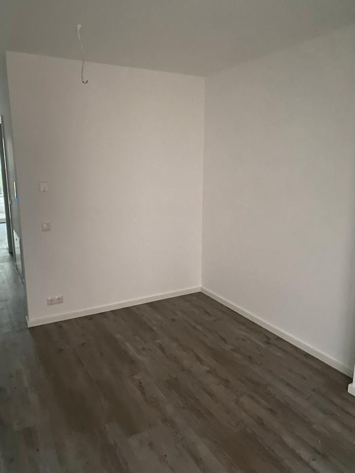 Neue moderne 1,5-Zi-Whg mit Terrasse & direktem Zugang zimmer