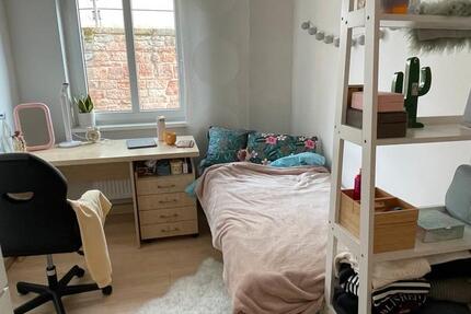 Wohnen auf Zeit Stadtroda - 1 Zimmer, 10 m&sup2;, 237&euro; | Angebot:25641231