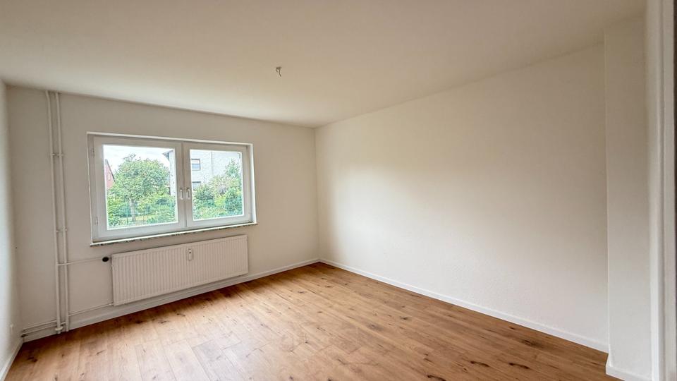 Erdgeschoßwohnung Wolfsburg Alt-Wolfsburg - 3 Zimmer, 65 m&sup2;, 567&euro; | Angebot:25898601