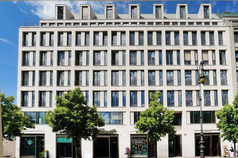 Berliner Prestige-Adresse: Einzigartiges Domizil mit Blick auf das Wahrzeichen der Stadt