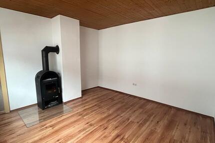 Wohnen auf Zeit Wölfersheim - 2 Zimmer, 32 m&sup2;, 670&euro; | Angebot:24712120