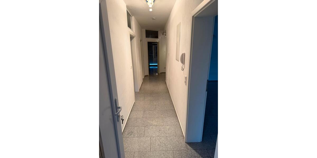 Erdgeschoßwohnung Schmelz - 3 Zimmer, 105 m&sup2;, 800&euro; | Angebot:25107141