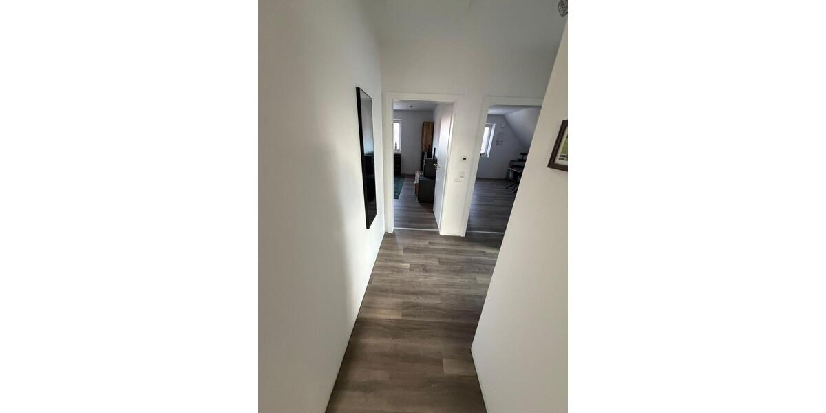 Dachgeschoßwohnung Upgant-Schott Schott - 3 Zimmer, 80 m&sup2;, 1.000&euro; | Angebot:25867745