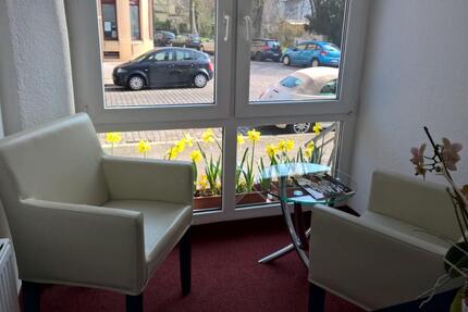 Büro, erstkl. Lage, kompl. eingerichtet, auch als Co-Working mgl. zimmer