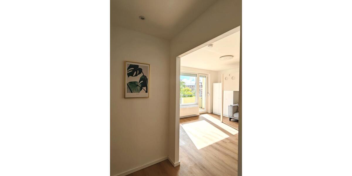 Etagenwohnung Frankfurt am Main Ost - 1 Zimmer, 33 m&sup2;, 745&euro; | Angebot:26639045