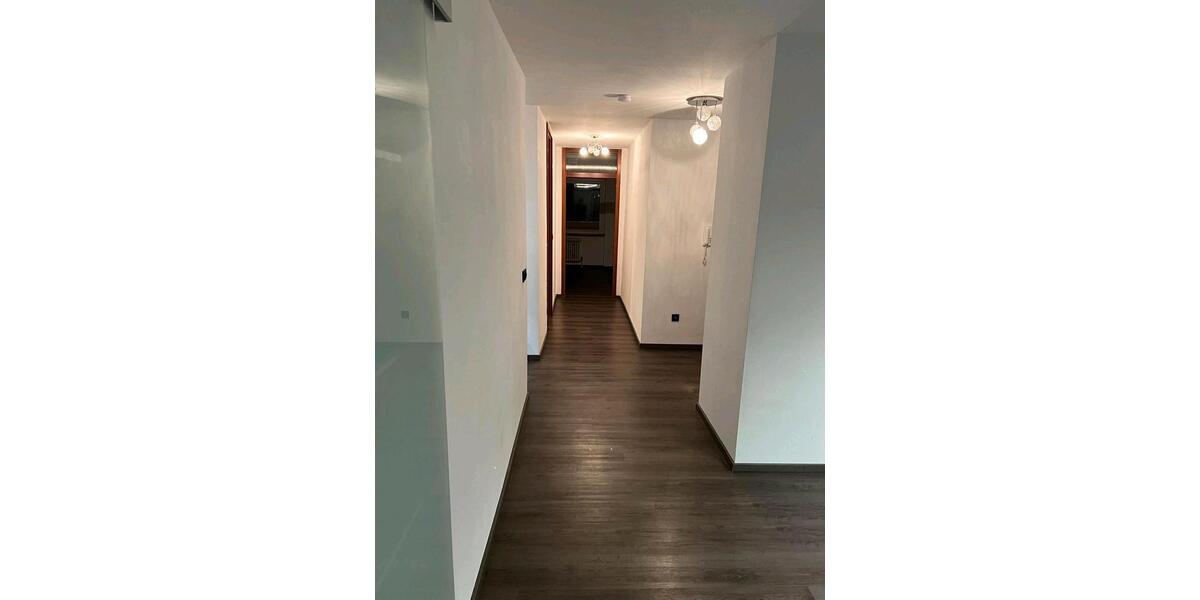 Etagenwohnung Westhausen - 3.5 Zimmer, 87 m&sup2;, 1.200&euro; | Angebot:26534603