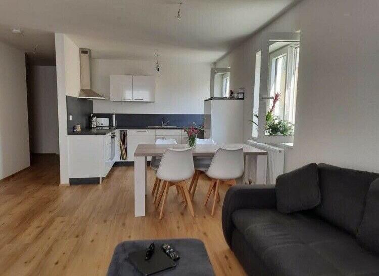 Moderne, helle Mietwohnung (2 Zimmer) in Biberach Riß