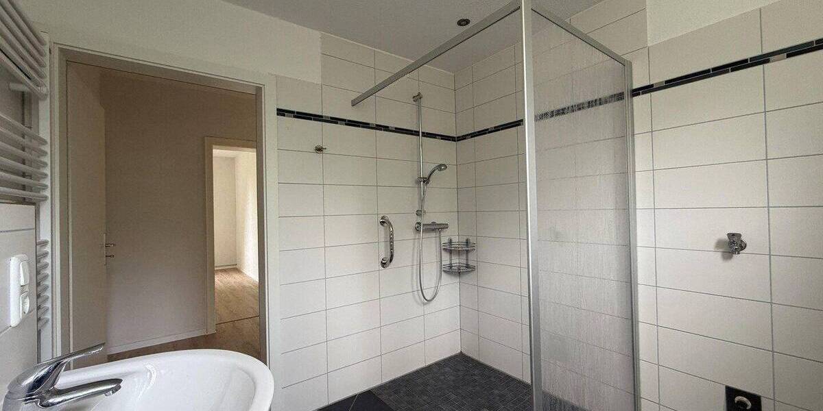 Etagenwohnung Nienburg Langendamm - 4 Zimmer, 80 m&sup2;, 680&euro; | Angebot:26926612