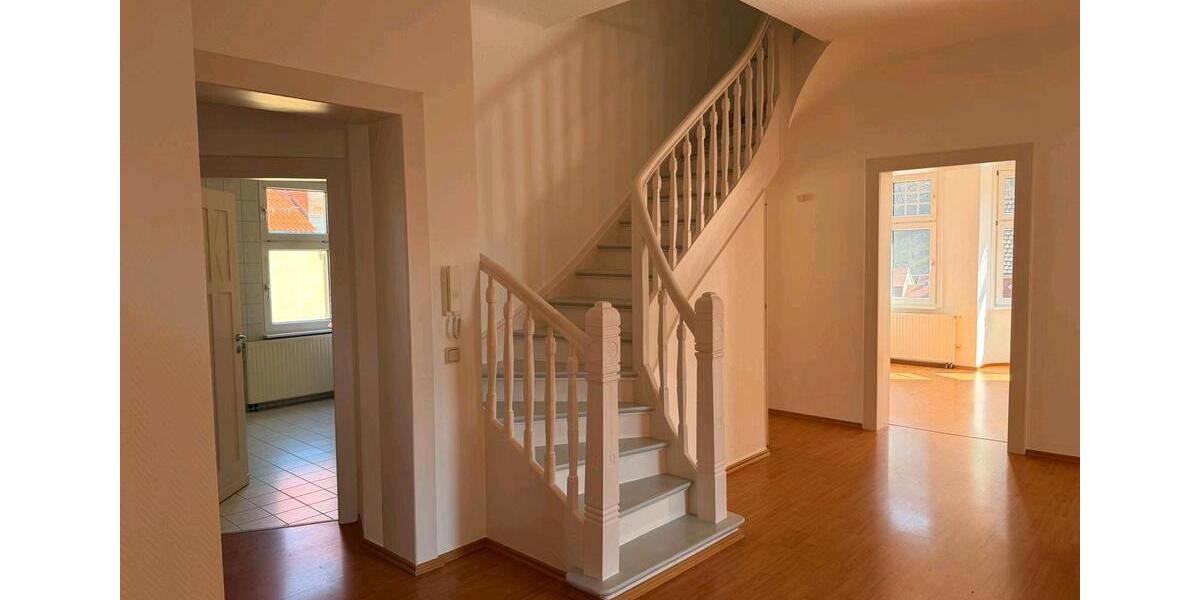 Etagenwohnung Schwarza - 5 Zimmer, 130 m&sup2;, 1.350&euro; | Angebot:25158380