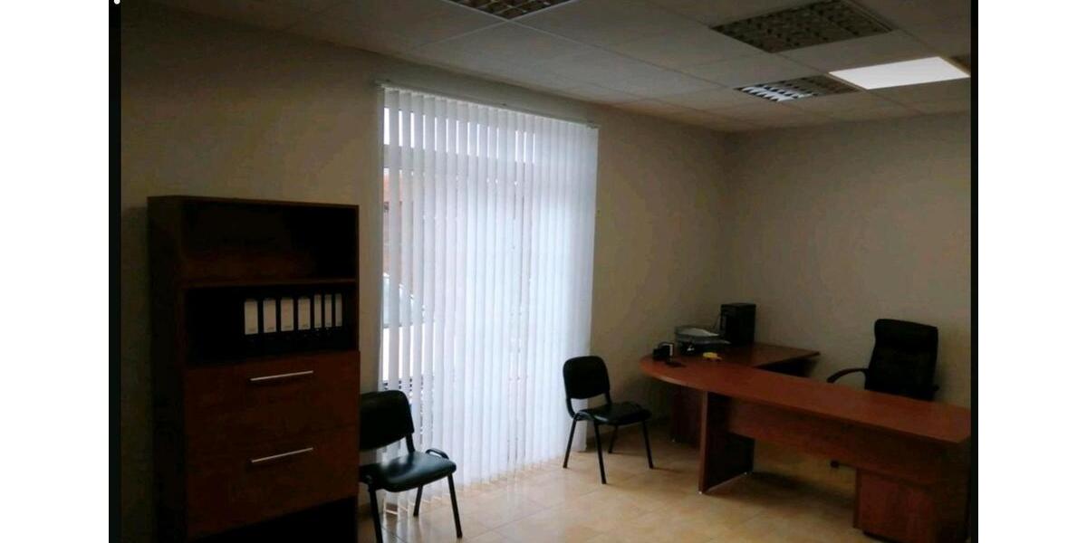 Vielvältige nutzbare Büroraum zu Vermieten zimmer