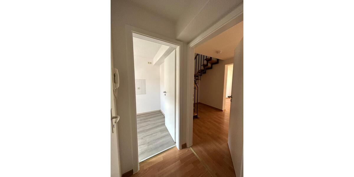 Etagenwohnung Waltershausen - 2 Zimmer, 56 m&sup2;, 450&euro; | Angebot:26623722