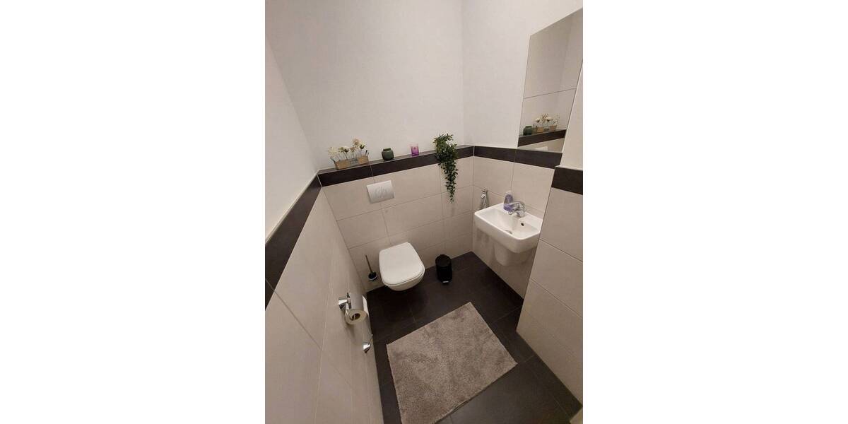 Etagenwohnung Bitburg - 4 Zimmer, 121 m&sup2;, 1.190&euro; | Angebot:25693099