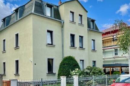 Top sanierter Altbau ... für Singles im mittleren Alter