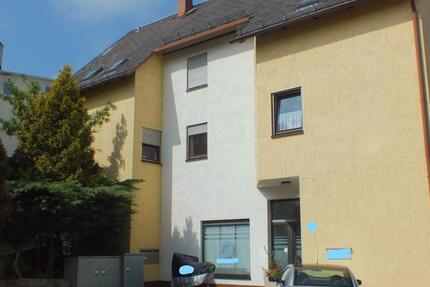 Wohnung Marktredwitz - 3 Zimmer, 80 m&sup2;, 370&euro; | Angebot:24996386