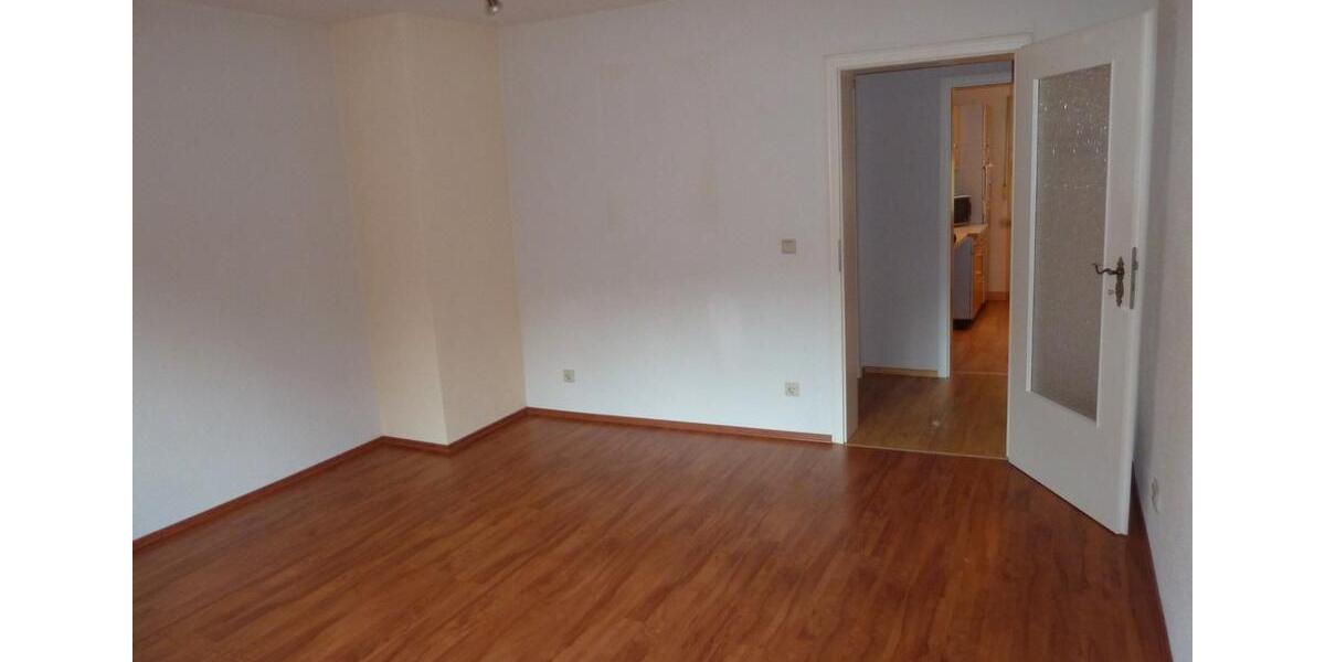 Etagenwohnung Krayenberggemeinde - 3 Zimmer, 61 m&sup2;, 310&euro; | Angebot:26038775