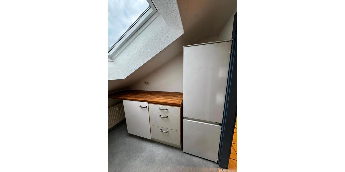 Dachgeschoßwohnung Erbach - 2 Zimmer, 53 m&sup2;, 700&euro; | Angebot:25306054