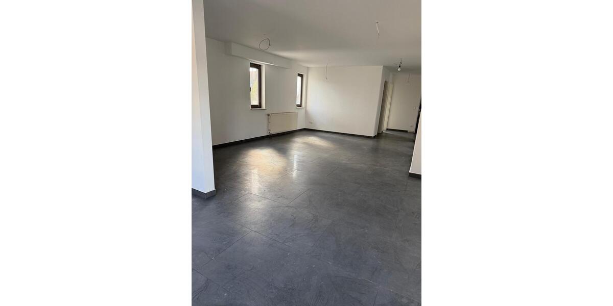 Etagenwohnung Weiterstadt - 4 Zimmer, 107 m&sup2;, 1.400&euro; | Angebot:25923521