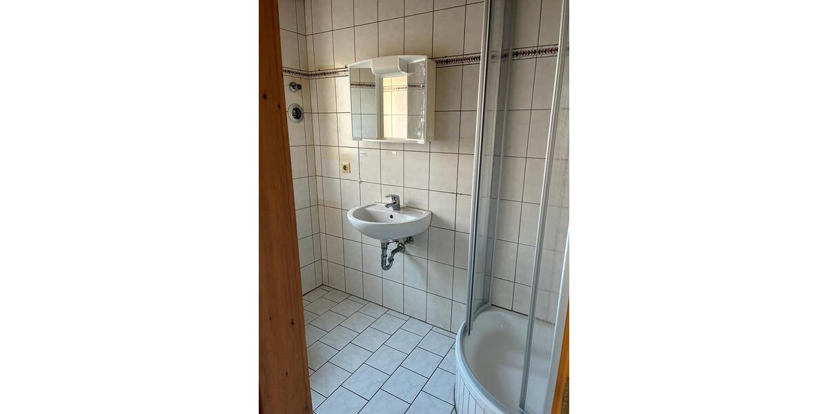 Erdgeschoßwohnung Suhl Aue 1 - 2 Zimmer, 50 m&sup2;, 380&euro; | Angebot:25418618