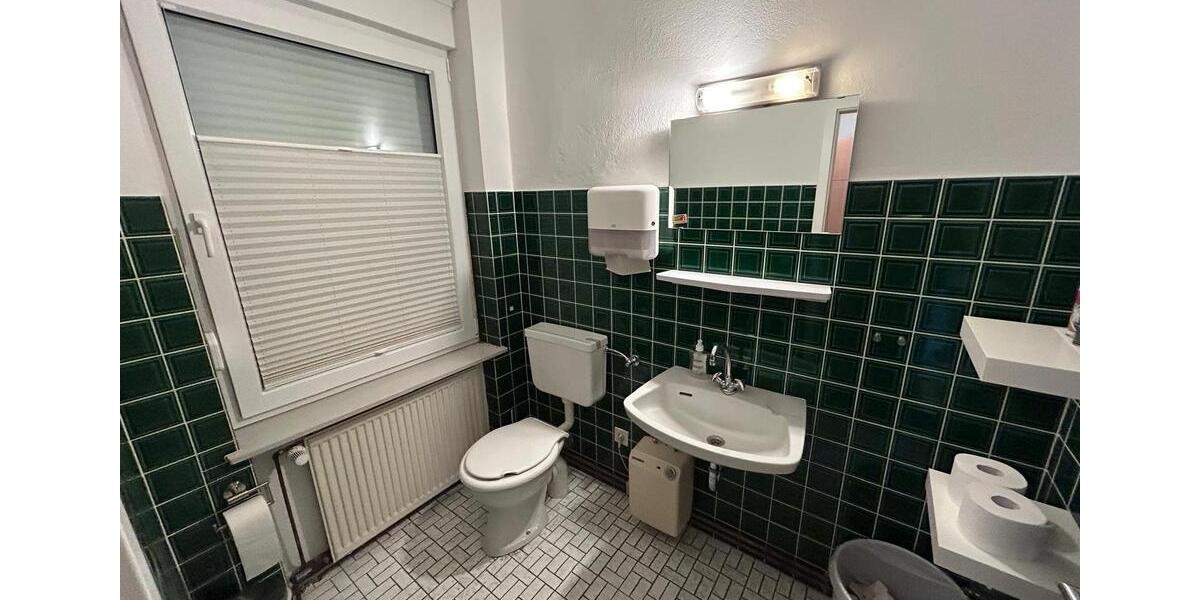 Gewerbe-Bürogebäude zimmer