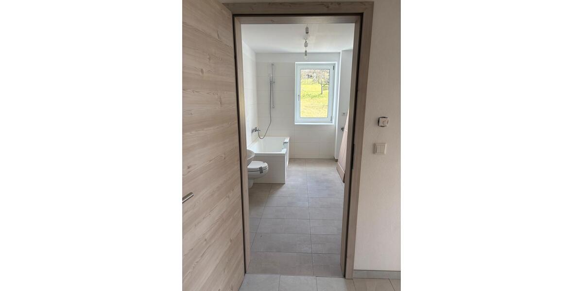 Erdgeschoßwohnung Pulsnitz - 3 Zimmer, 73 m&sup2;, 766&euro; | Angebot:26051539