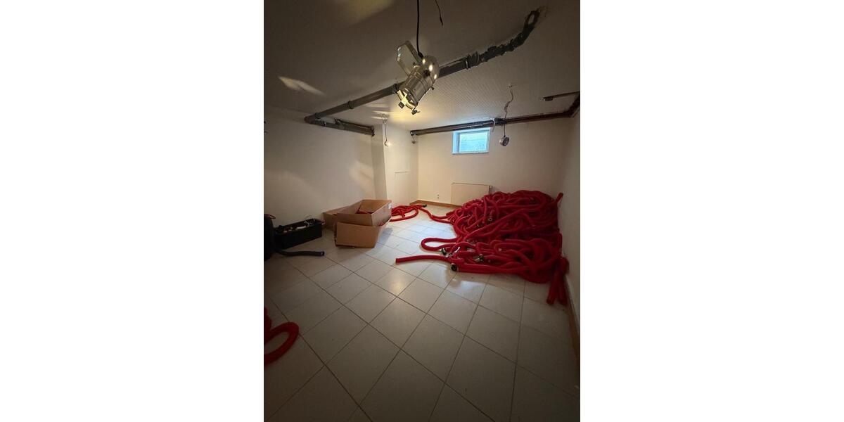 Gewerbeobjekt Düsseldorf Stadtbezirk 7 - 1.250&euro; | Angebot:26654485