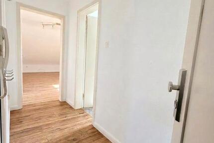 Wohnung Karlsruhe Südstadt - 1 Zimmer, 29 m&sup2;, 600&euro; | Angebot:26238429