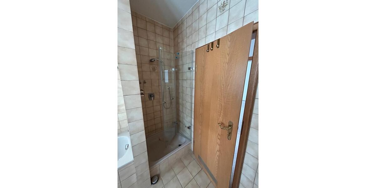 Etagenwohnung Bad Buchau - 2 Zimmer, 67 m&sup2;, 820&euro; | Angebot:25537876