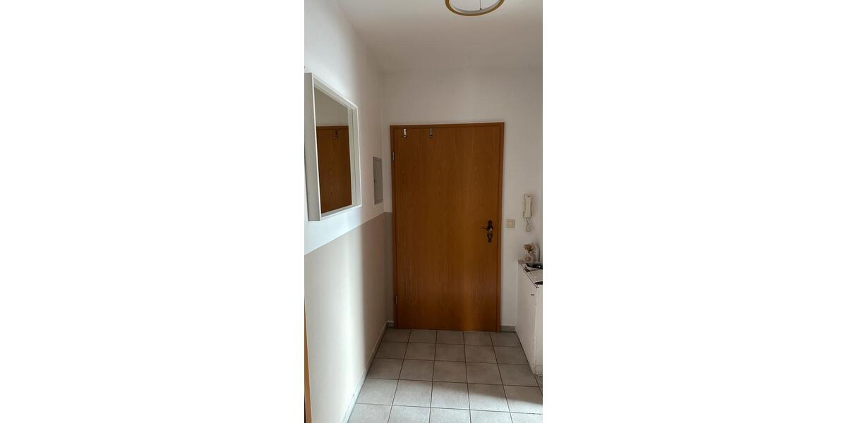 Dachgeschoßwohnung Griesheim - 1 Zimmer, 40 m&sup2;, 815&euro; | Angebot:26020923