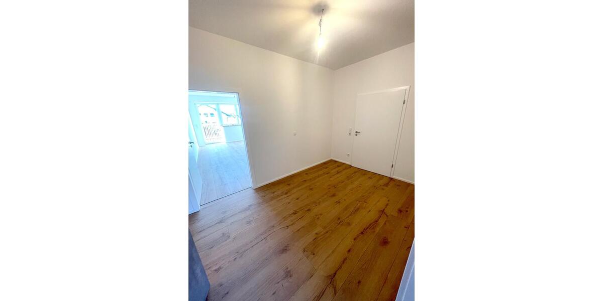 Etagenwohnung Vogtareuth - 2 Zimmer, 65 m&sup2;, 1.069&euro; | Angebot:23089016