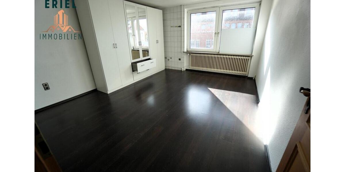Etagenwohnung Aurich - 5 Zimmer, 125 m&sup2;, 950&euro; | Angebot:26480938
