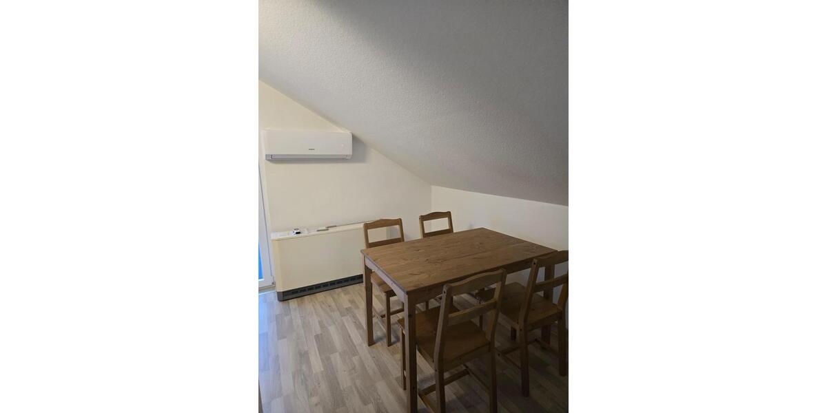 Dachgeschoßwohnung Waiblingen Bittenfeld - 2 Zimmer, 40 m&sup2;, 750&euro; | Angebot:25112741