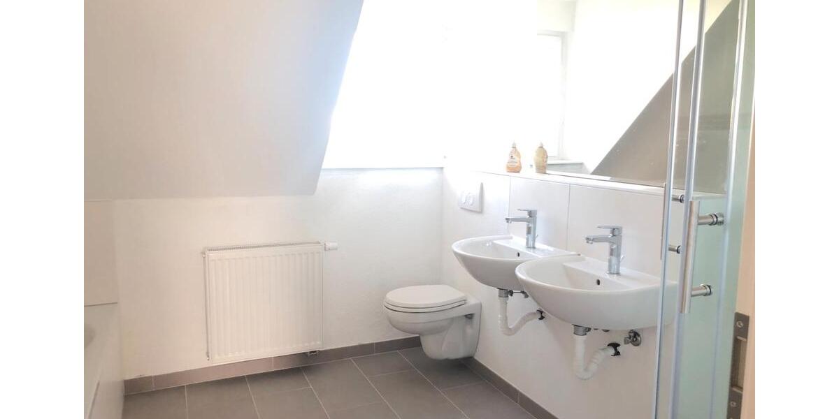 Dachgeschoßwohnung Crailsheim - 4 Zimmer, 115 m&sup2;, 1.090&euro; | Angebot:26618471