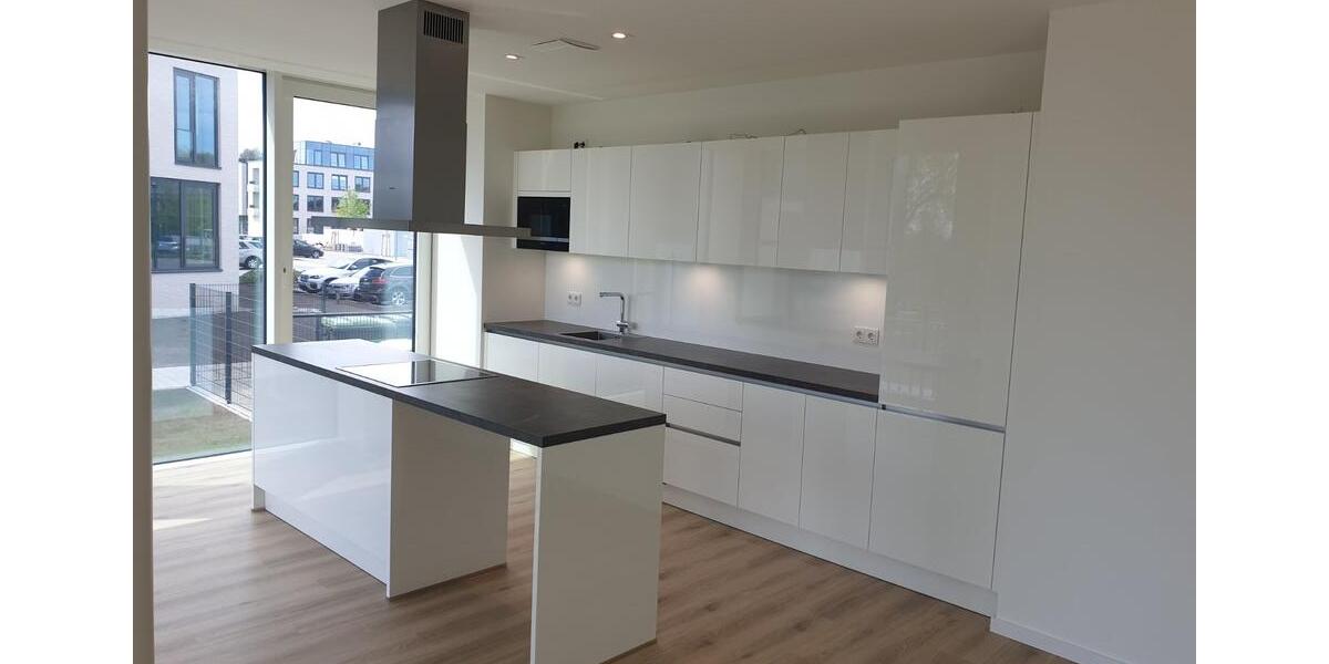 Erdgeschoßwohnung Schleswig - 3 Zimmer, 96 m&sup2;, 1.521&euro; | Angebot:21580369