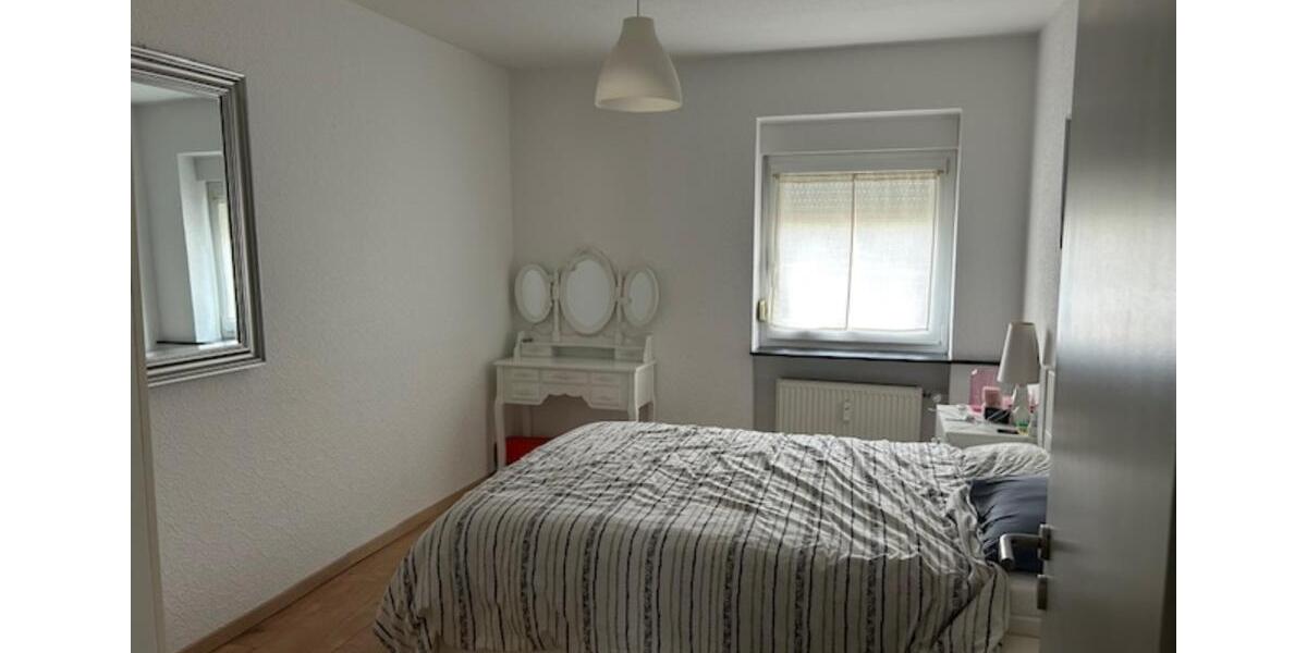 Etagenwohnung Pirmasens Niedersimten - 2 Zimmer, 53 m&sup2;, 450&euro; | Angebot:25941906