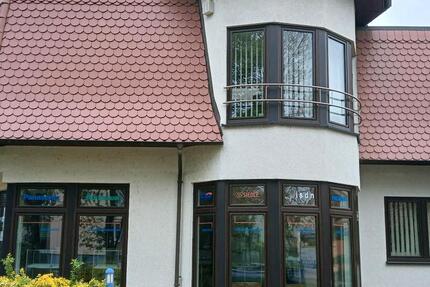 Gewerbe-Praxisräume zimmer