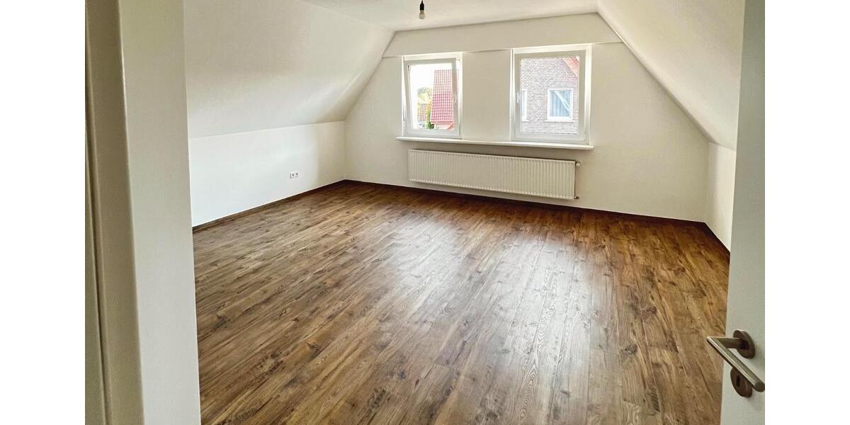 Einfamilienhaus Warendorf - 7 Zimmer, 198 m&sup2;, 2.400&euro; | Angebot:24786242