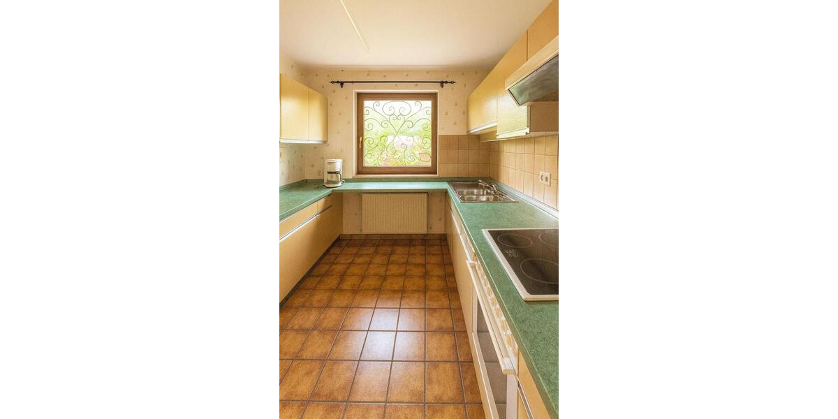 Erdgeschoßwohnung Neuenstadt am Kocher - 3 Zimmer, 100 m&sup2;, 1.100&euro; | Angebot:24719609