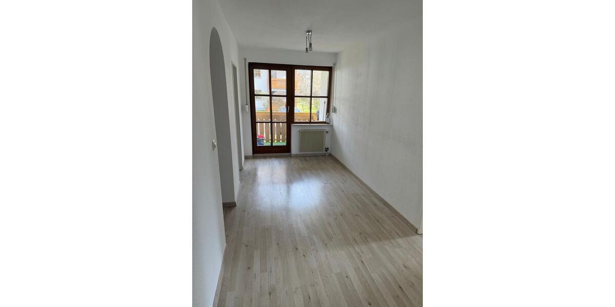 Erdgeschoßwohnung Landsberg am Lech Ellighofen - 3 Zimmer, 80 m&sup2;, 1.300&euro; | Angebot:26047332