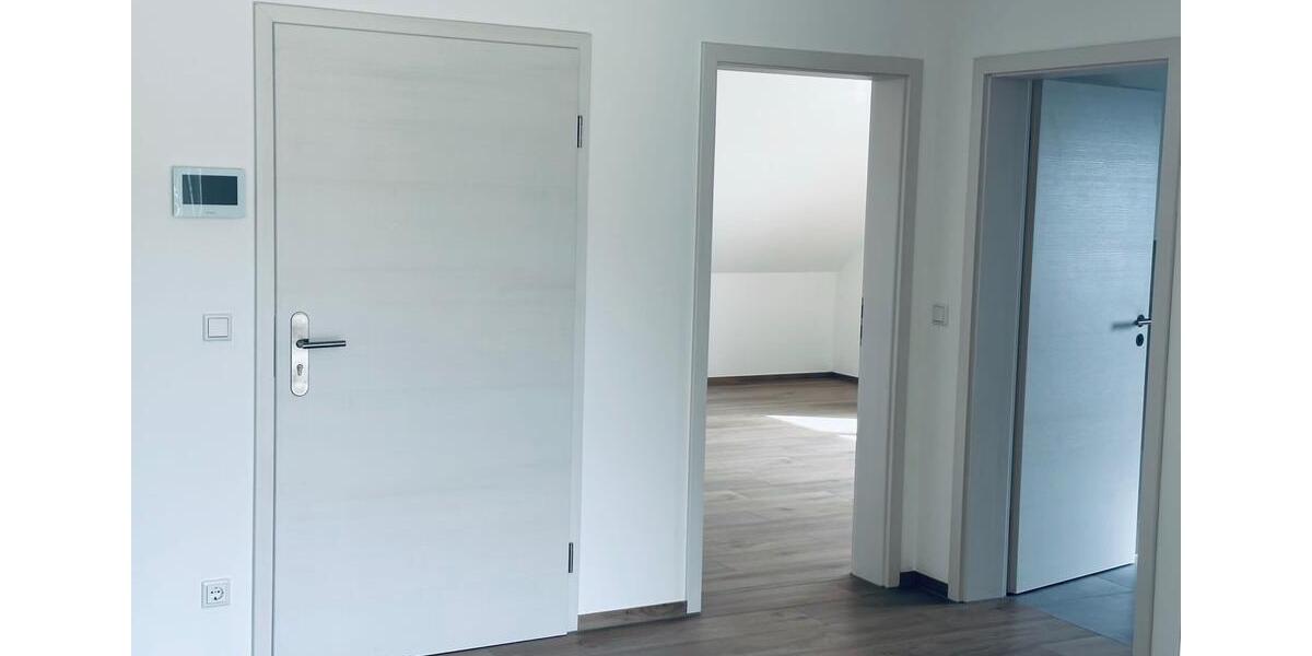 Dachgeschoßwohnung Breuberg - 4 Zimmer, 114 m&sup2;, 1.200&euro; | Angebot:24399276