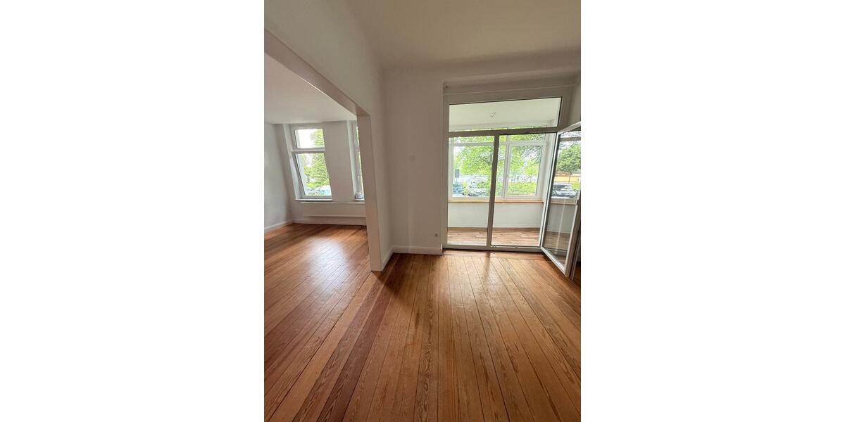 Hochparterre Lübeck Sankt Jürgen - 3 Zimmer, 80 m&sup2;, 1.500&euro; | Angebot:26561856